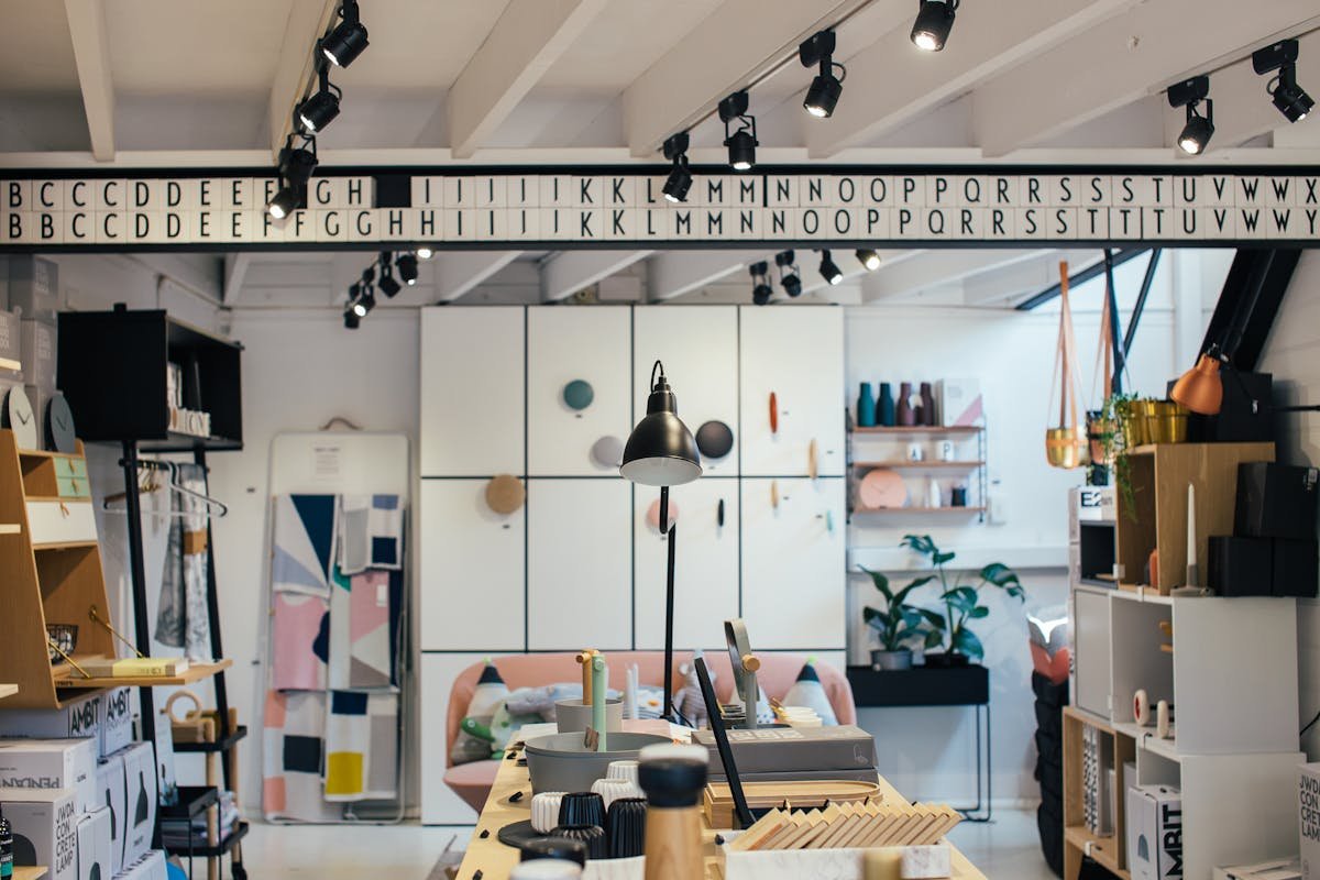 Retail Display Zone