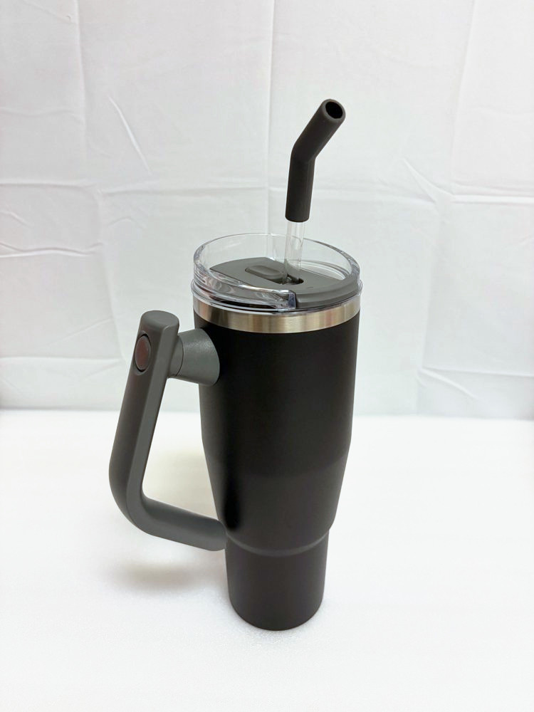 Stainless steel tumbler with handle, black